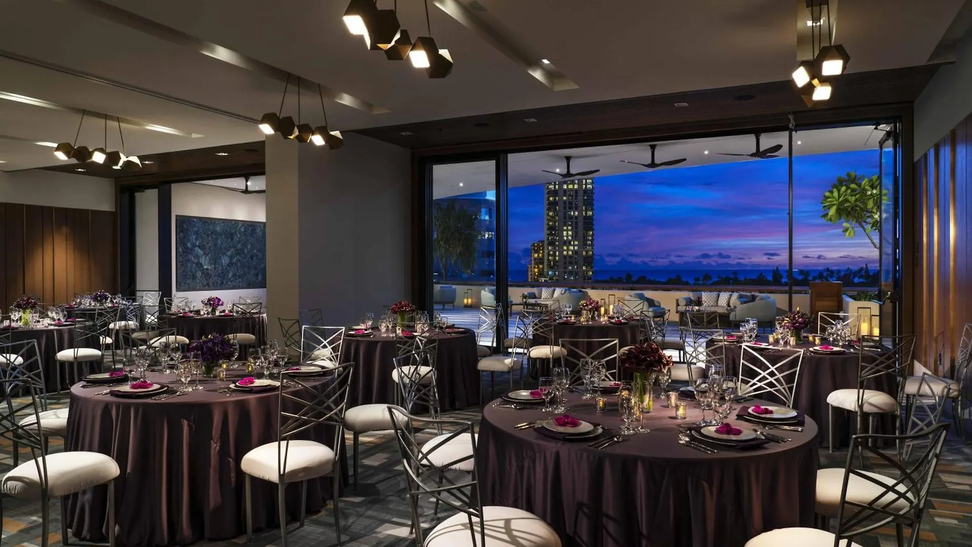 The Ritz-Carlton Residences, Waikiki Beach Hotel Honolulu