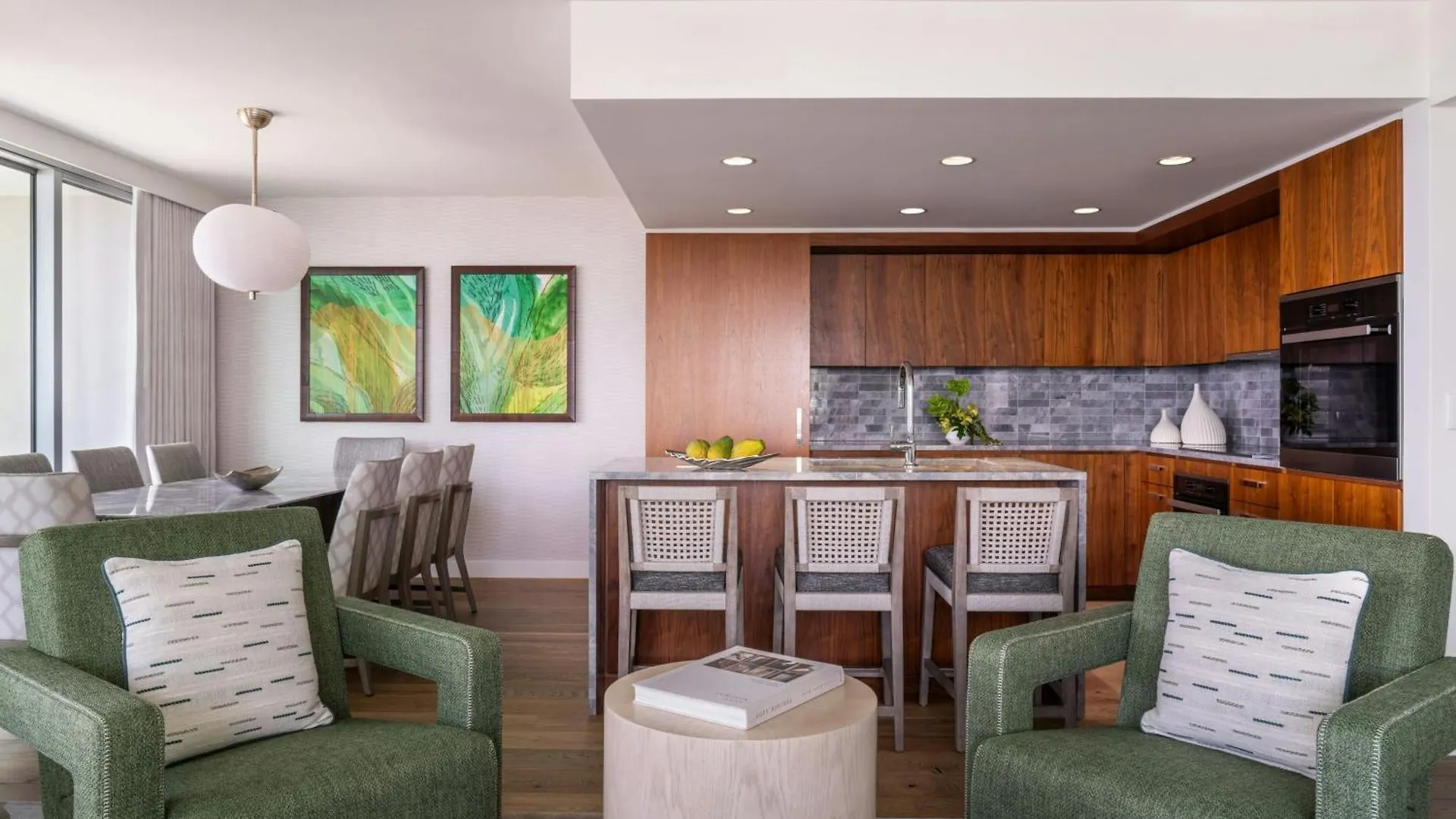 *****  The Ritz-Carlton Residences, Waikiki Beach Hotel Honolulu United States
