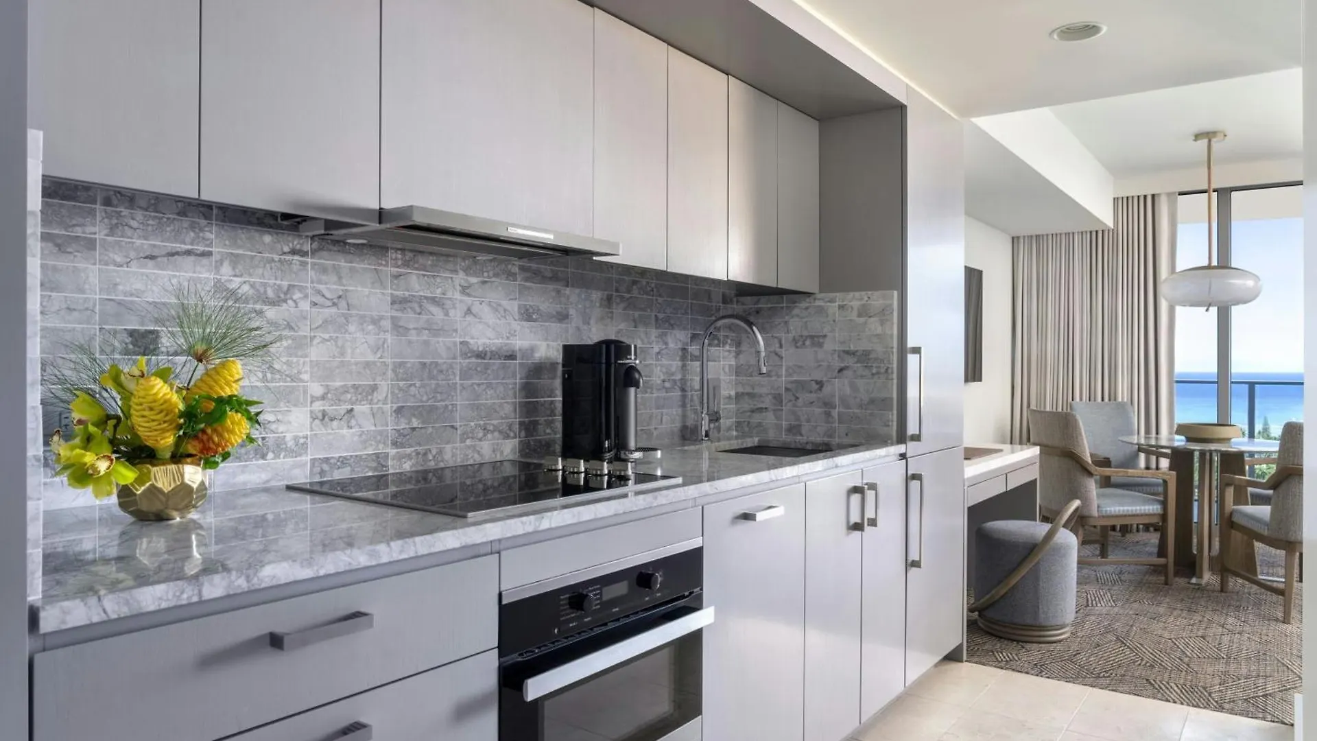 The Ritz-Carlton Residences, Waikiki Beach Hotel Honolulu