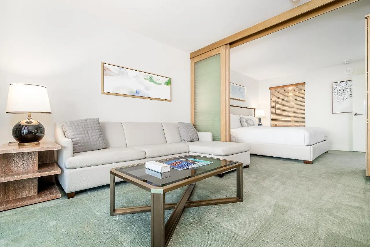 The Ritz-Carlton Residences, Waikiki Beach Hotel Honolulu