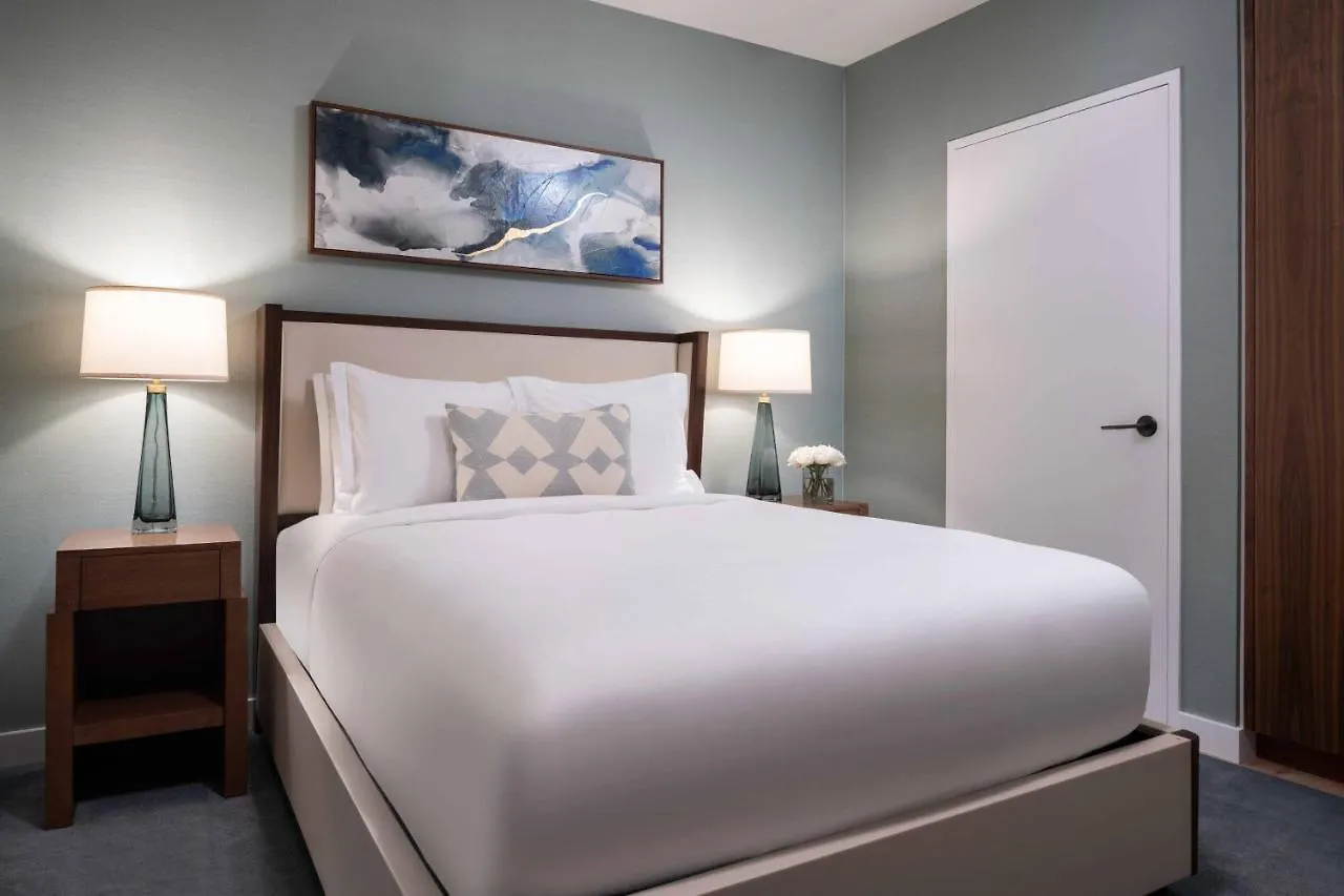 The Ritz-Carlton Residences, Waikiki Beach Hotel Honolulu