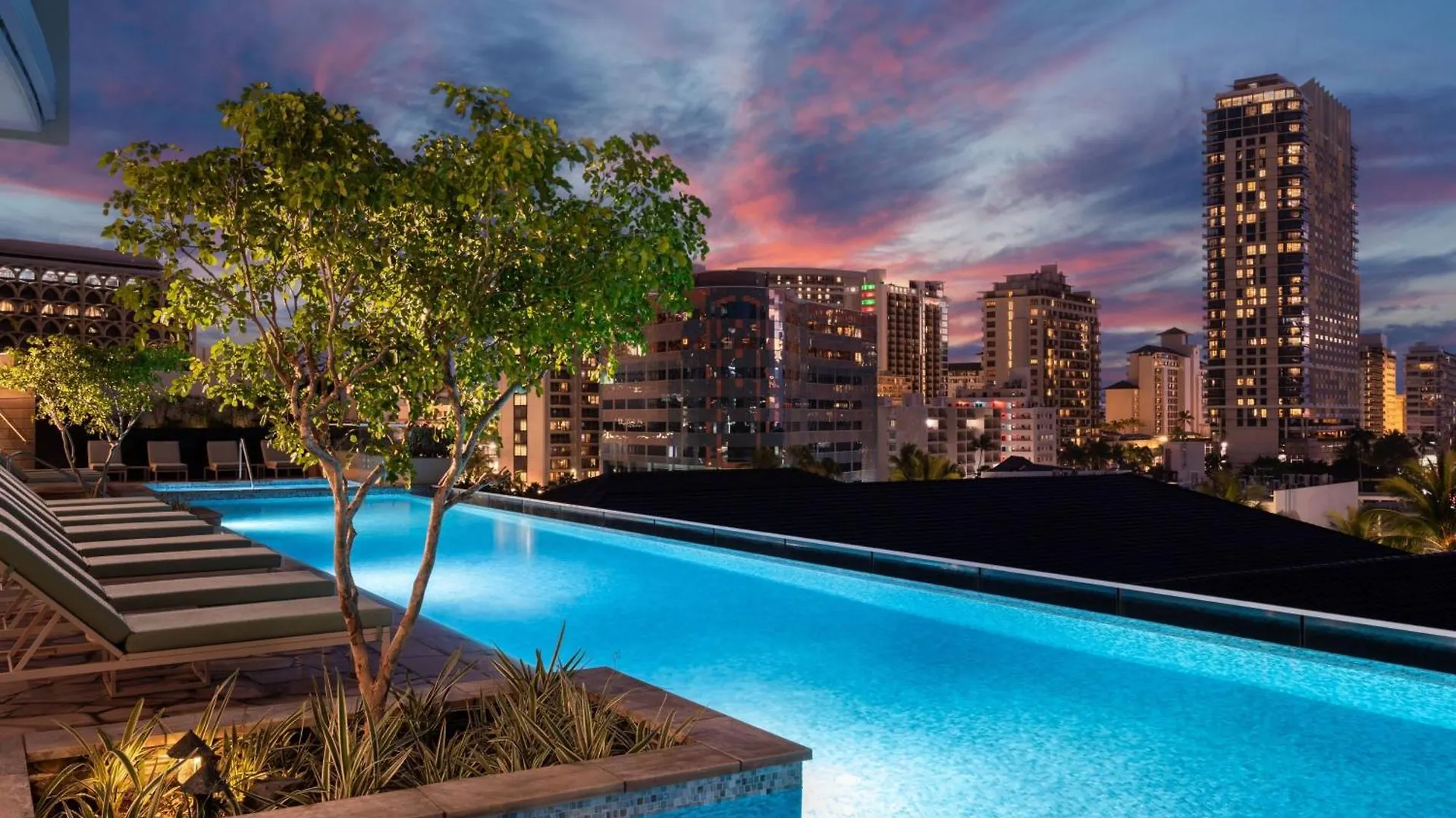 The Ritz-Carlton Residences, Waikiki Beach Hotel Honolulu