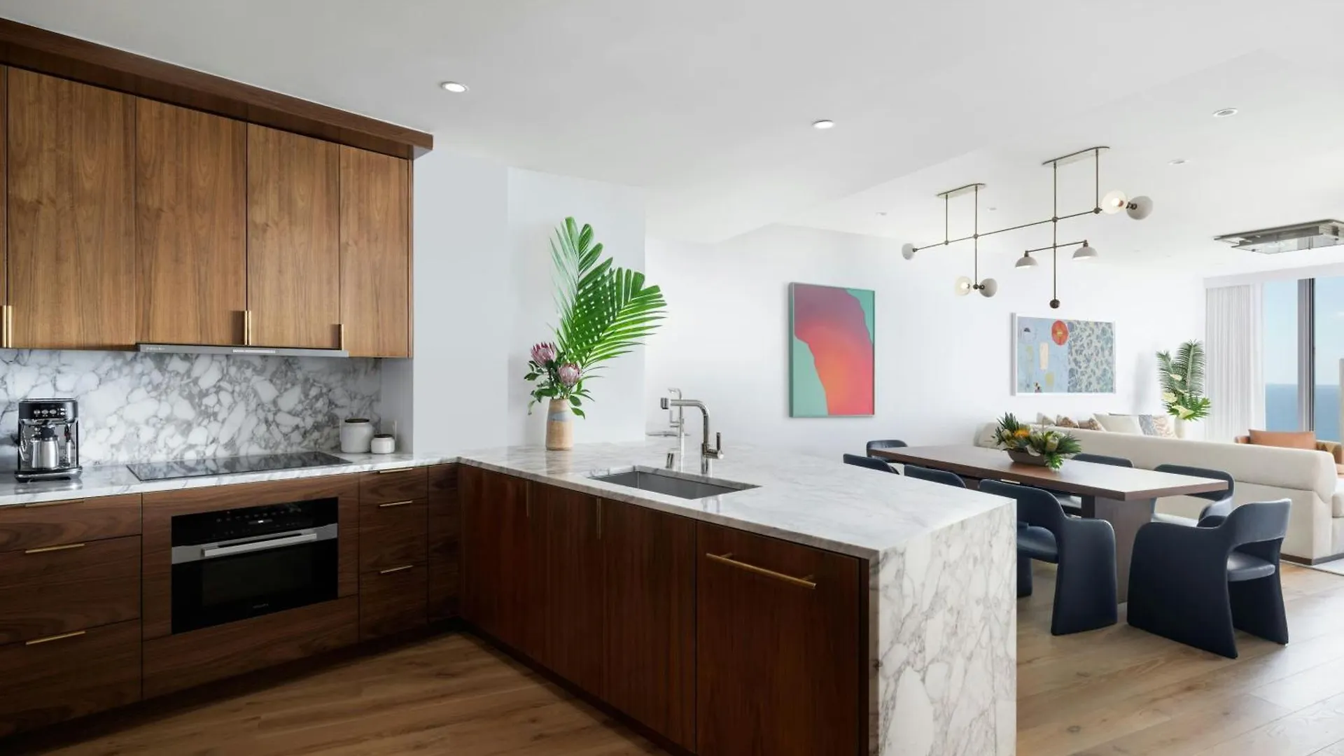 The Ritz-Carlton Residences, Waikiki Beach Hotel Honolulu ABD