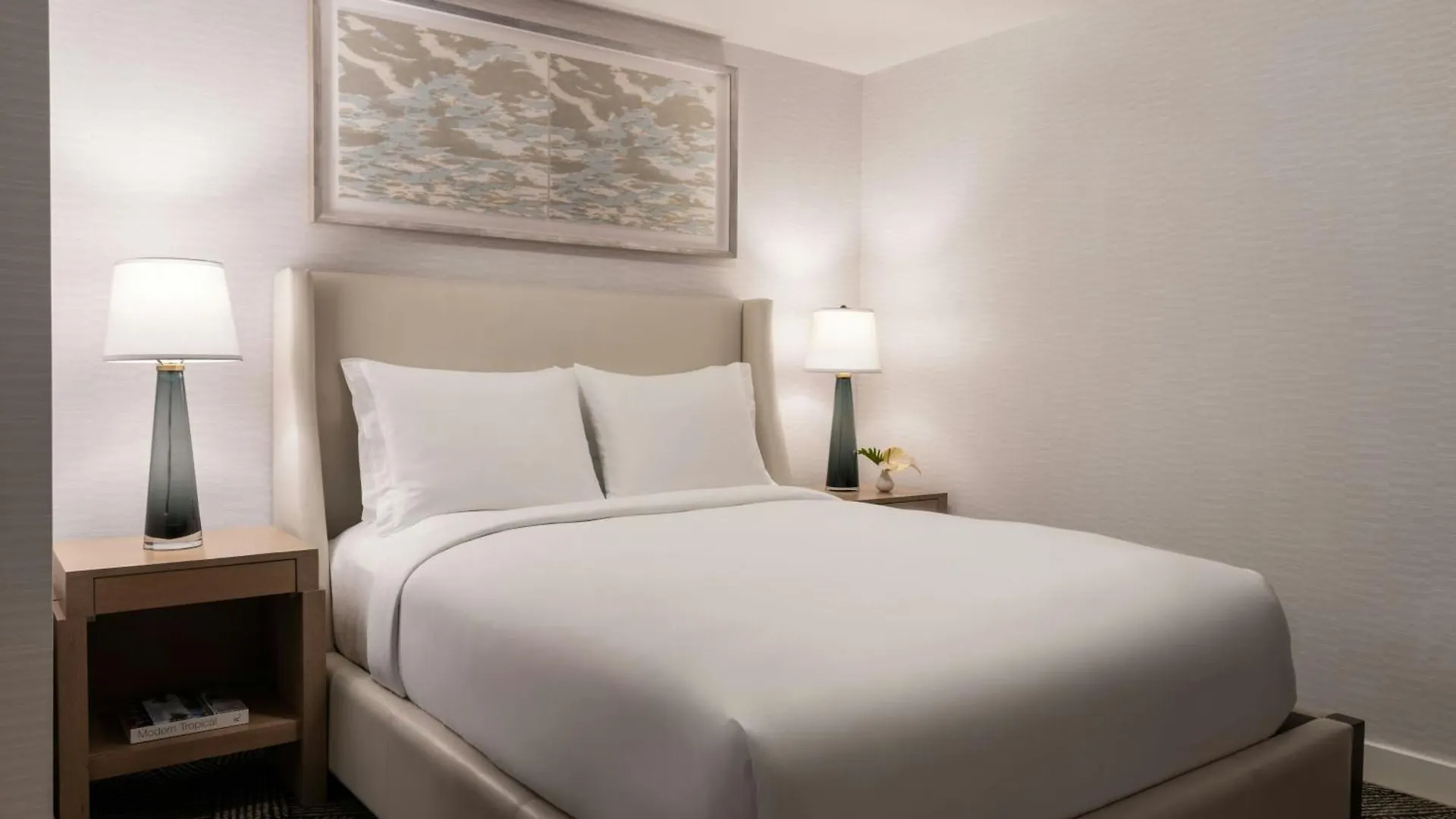 The Ritz-Carlton Residences, Waikiki Beach Hotel Honolulu