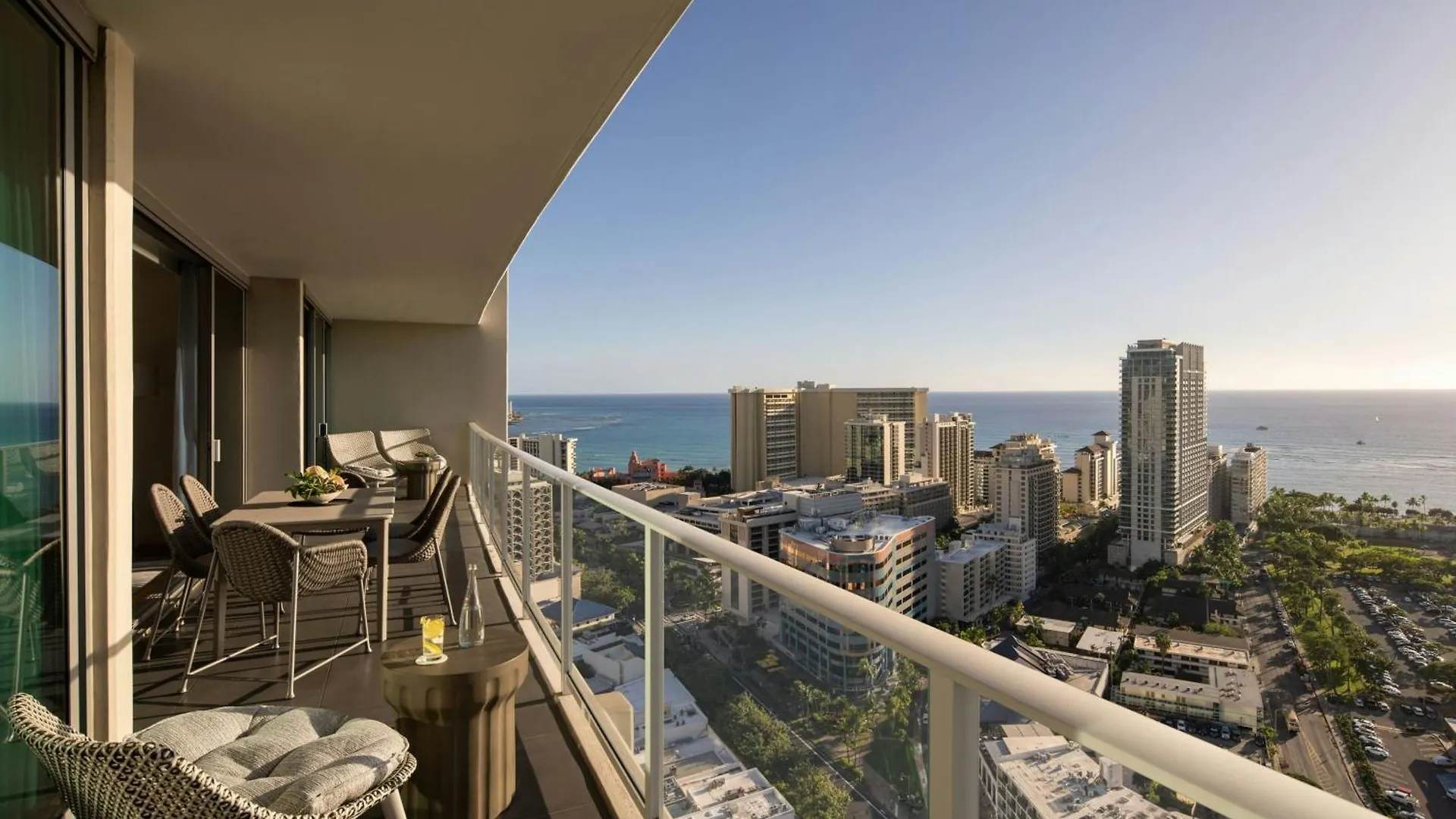 The Ritz-Carlton Residences, Waikiki Beach Hotel Honolulu