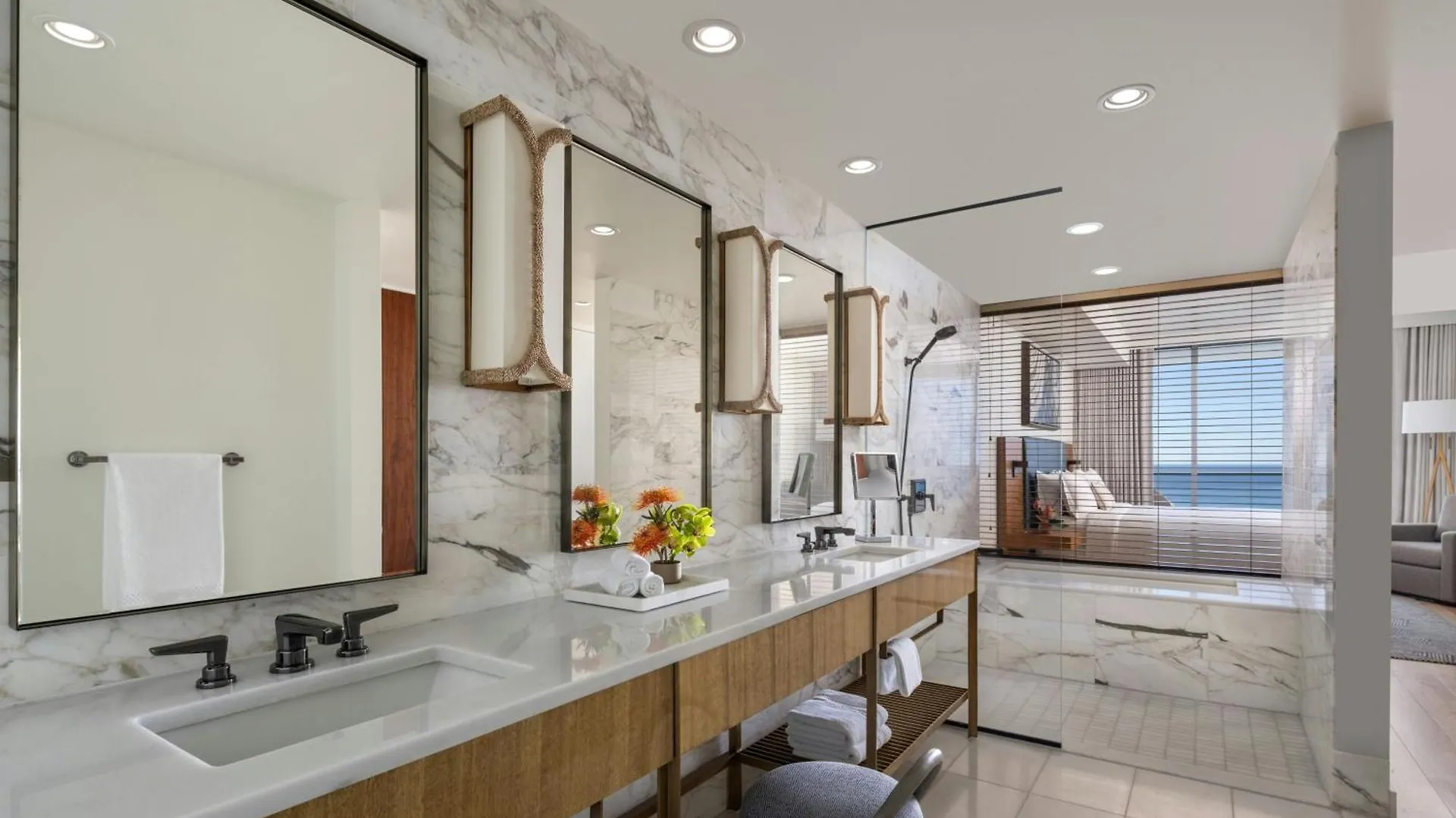 The Ritz-Carlton Residences, Waikiki Beach Hotel Honolulu